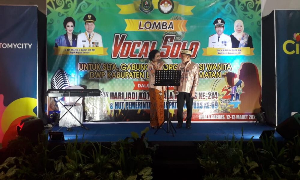 Lomba Vocal Solo Anak Milenial dan Ibu-ibu Meriahkan HUT Kota Kapuas - Kanal Kalimantan